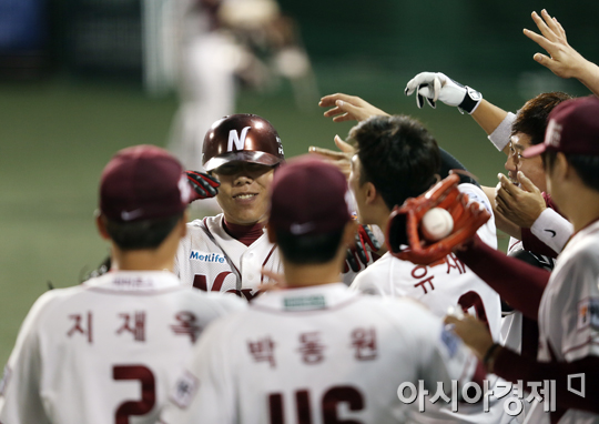 [포토] 강정호 '나 들어왔어~'
