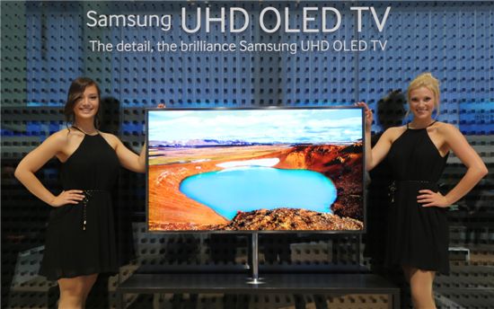 삼성전자의 UHD OLED TV.