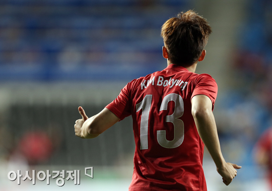 [포토] 김보경 '엄지손가락 번쩍'