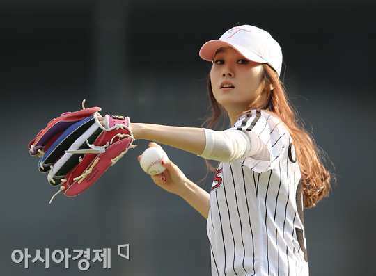 [포토] 이수영 '던져볼까'