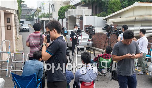 [포토]'취재진 동향 보고'