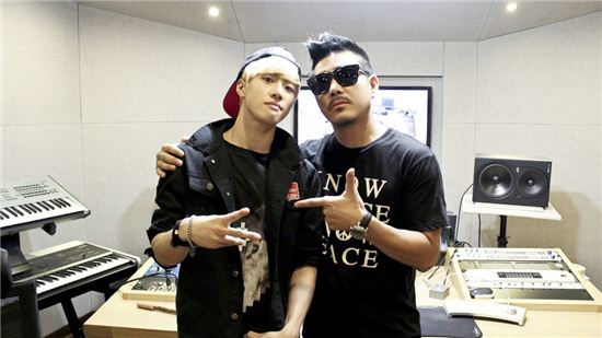 빅스타 필독, 이현도와 함께 인증샷 "꿈같은 일이…"