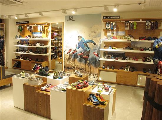 살로몬아웃도어, 17일 검단산점 개점 