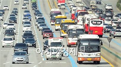 최초 고속도로 병원 개원 "기사님들, 안성휴게소로 오세요"