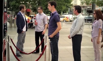 ▲인내심 테스트 자판기(출처: 유튜브)