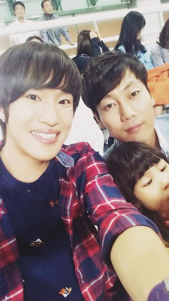 빅스타 성학, 송종국-지아 부녀와 훈훈한 인증샷