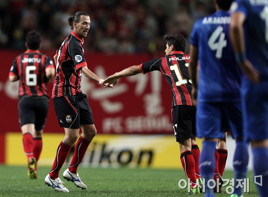[포토] 선제골 데얀 '내가 바로 서울의 해결사'