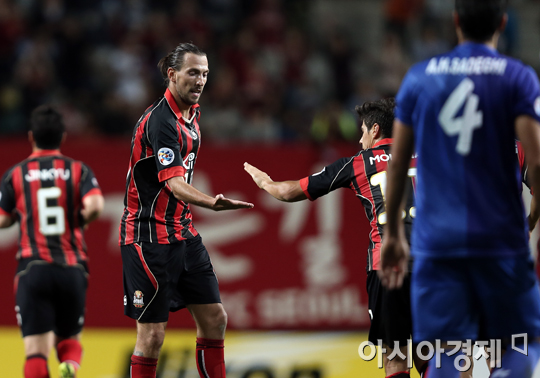 [포토] 데얀 선제골 기쁨