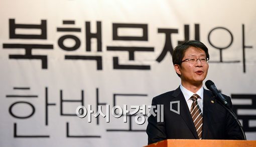 [포토]류길재 통일부 장관, '北 변해야한다'