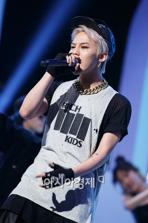 [포토]열창하는 지드래곤