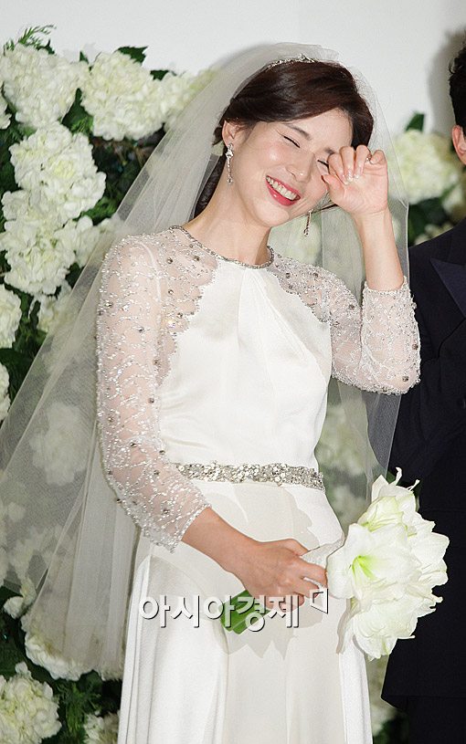 [포토]'새신부' 이보영, 너무 긴장되네요~