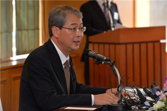 임종룡 100일..조직 추스르기는 성공·수익 개선은 숙제