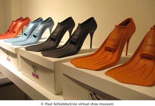 오리발 하이힐, 수륙양용 구두?