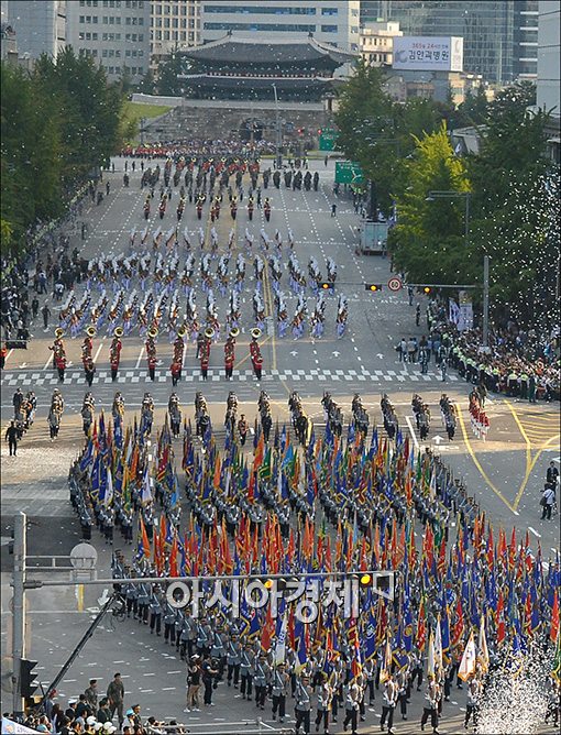 [포토]국군의날 기념 시가행진