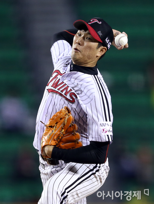 [포토] 역투하는 LG 유원상