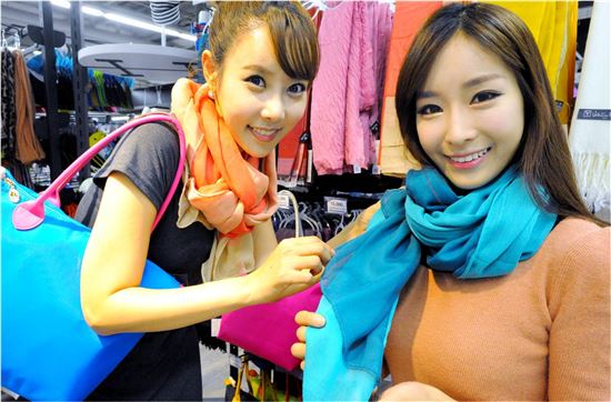 홈플러스, 가을 스카프 균일가전 