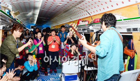여수~부산 오가는 남도해양관광열차 ‘인기몰이’
