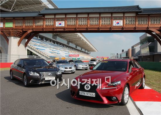 '모터스포츠의 꽃' F1…여기도 렉서스, 저기도 렉서스