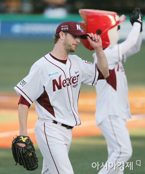 [포토] 호투 펼친 밴 헤켄