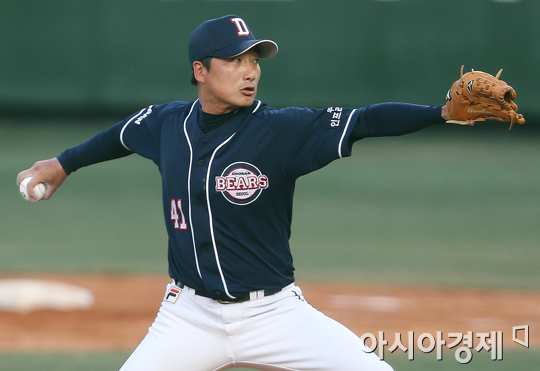 [포토] 정재훈 '어제의 아픔은 잊고'