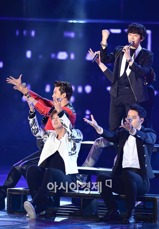 [포토]2PM '이 노래를 듣고 돌아와'