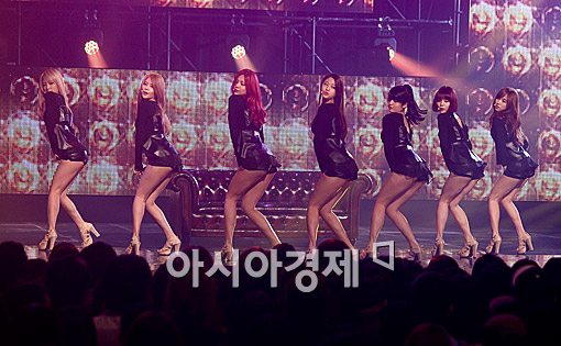 [포토]AOA, 과감한 힙라인