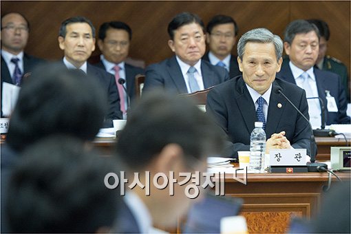 [포토]'의원들이 질문에…'