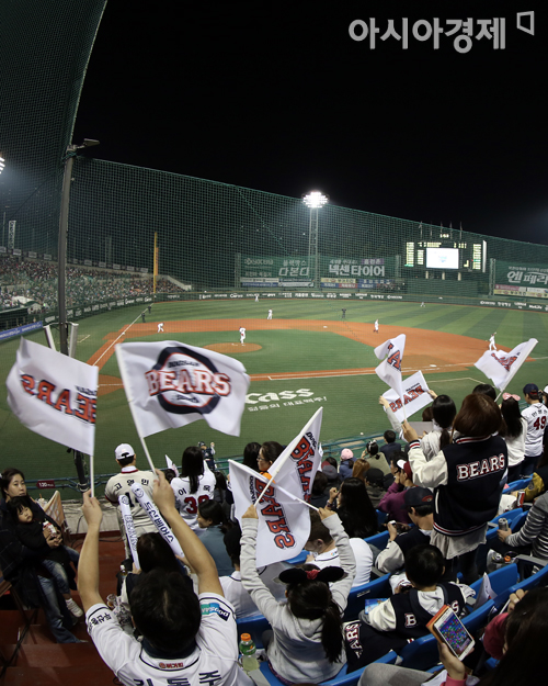 [포토] 두산 '목동도 접수한다'