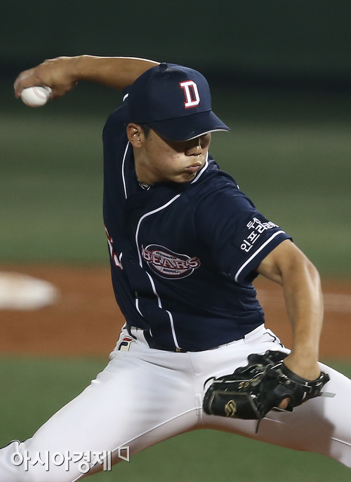 [포토] 역투하는 변진수