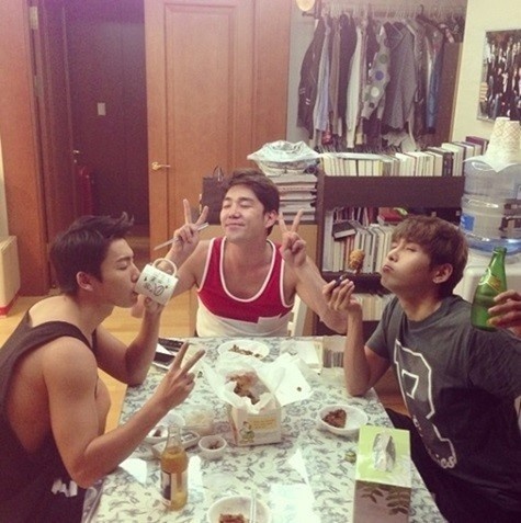 슈퍼주니어 치킨파티, 한류스타의 평범한 일상