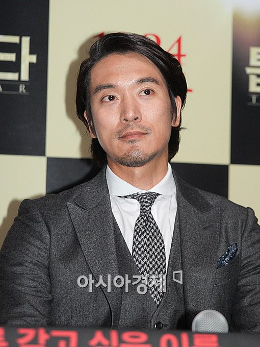 [포토]김민준, 조각이네 조각이야~