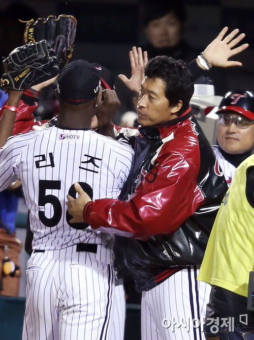 [포토] 리즈 호투 '승리가 보인다'