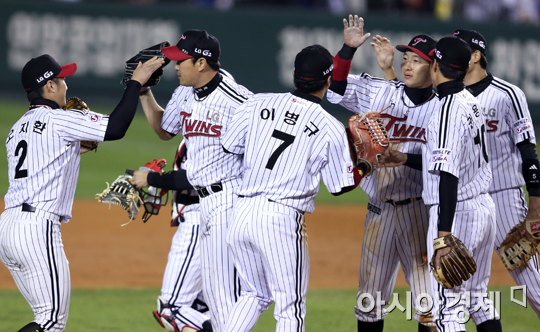 [포토] LG '2차전은 우리의 것!'