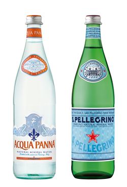 "먹는 물이 달라"…프리미엄 생수 불티