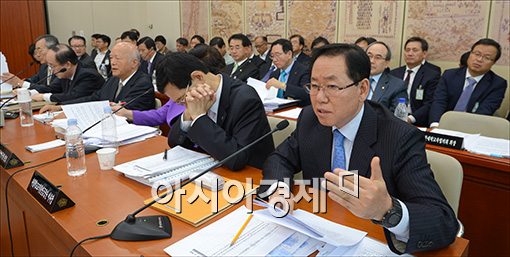 국회 교문위, 증인 불출석한 김문기 상지대 총장 형사고발