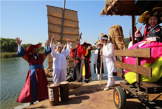 마포나루새우젓축제...사흘간 55만명, 13억2800만원 매출 