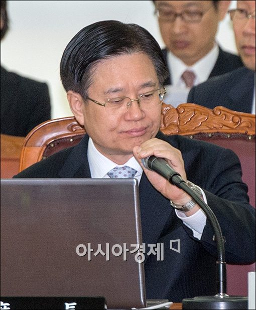 [포토]'마이크 잡고'