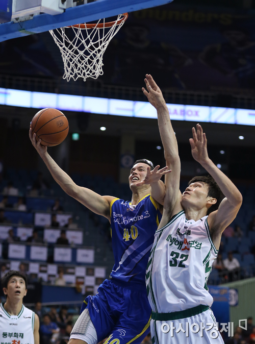 [포토] 이동준 '몸싸움 안진다!'