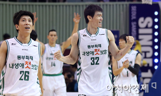 [포토] 김주성 '내가 막판 뒤집기의 주인공!'