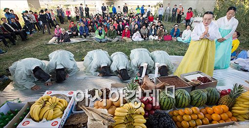 [포토]밤섬 실향민들의 귀향제