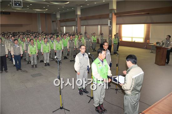 STX조선 "연말까지 위기 극복"...비상경영체제 돌입