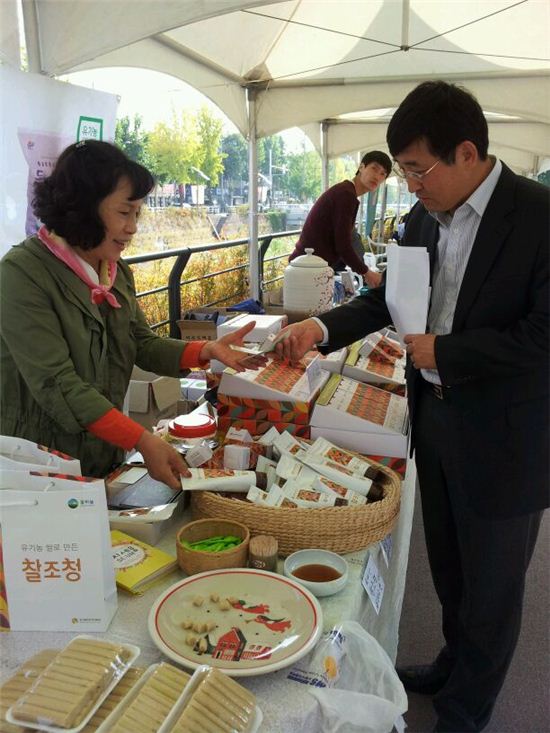 성북구 사회적경제 박람회 '가치세움' 열려 