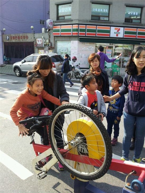 성북구 사회적경제 박람회 '가치세움' 열려 