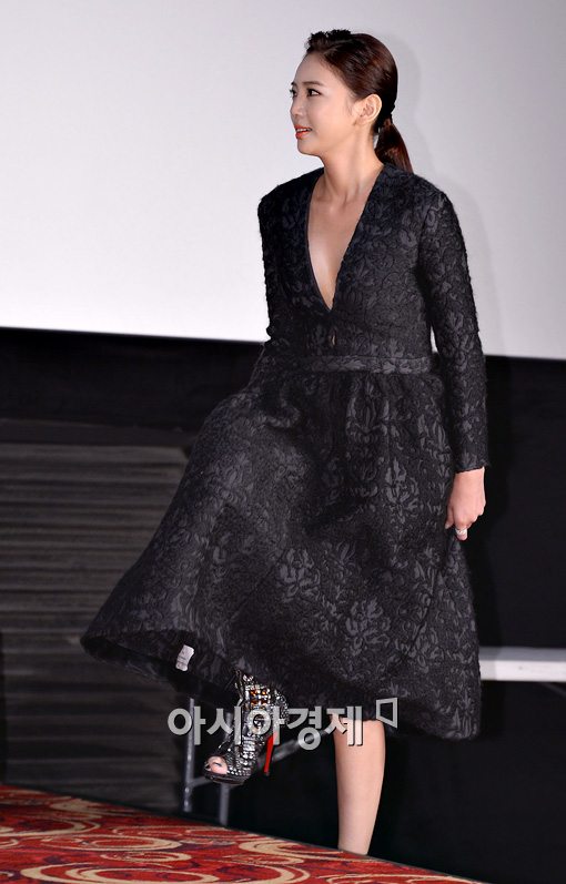 [포토]이태임, 시선 사로잡는 '아찔패션'