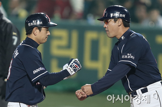 [포토] 손시헌 '역전 적시타~'