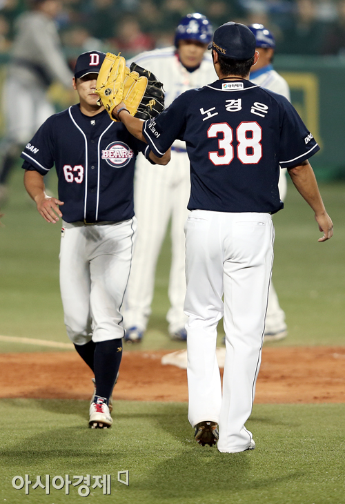 [포토] 노경은 '뒤를 부탁해'
