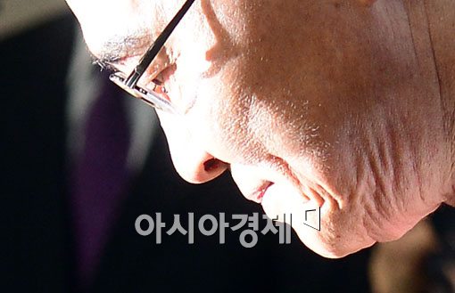 [포토]정 총리, '국정원 의혹, 정확히 밝힐 것'