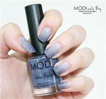 [유통가 핫스타]혼자서도 잘 발라요, 착 붙는 느낌 아니까 