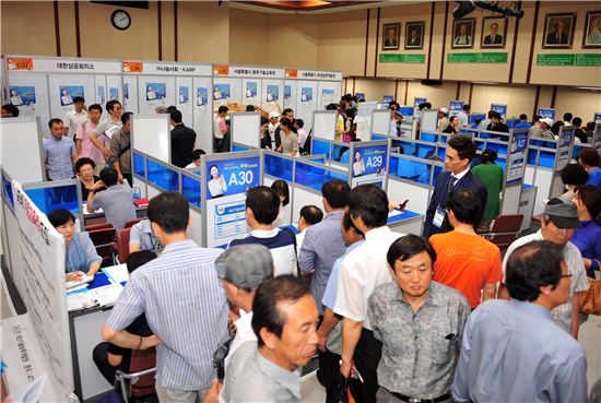 송파구, 2013 취업 및 진로박람회 열어 