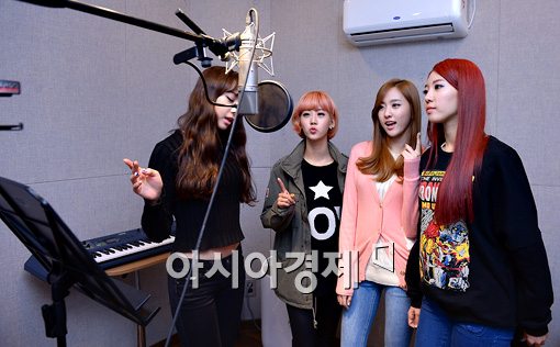 [포토]베스티, 화음이 중요해~(스타24시)